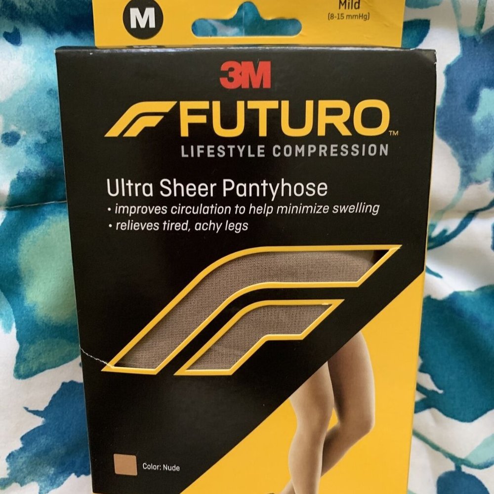 3M Futuro Ultra Sheer Pantyhose Mild M Size Compression Silky Soft Nude 1Pair